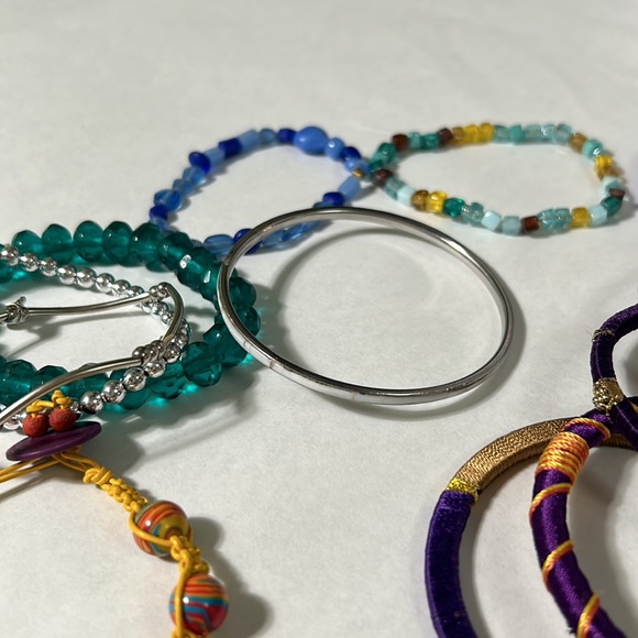 Bracelets and Bangles Lot, Multi Colored, Yellow Blue Green Purple Orange Pink - Picture 5 of 7